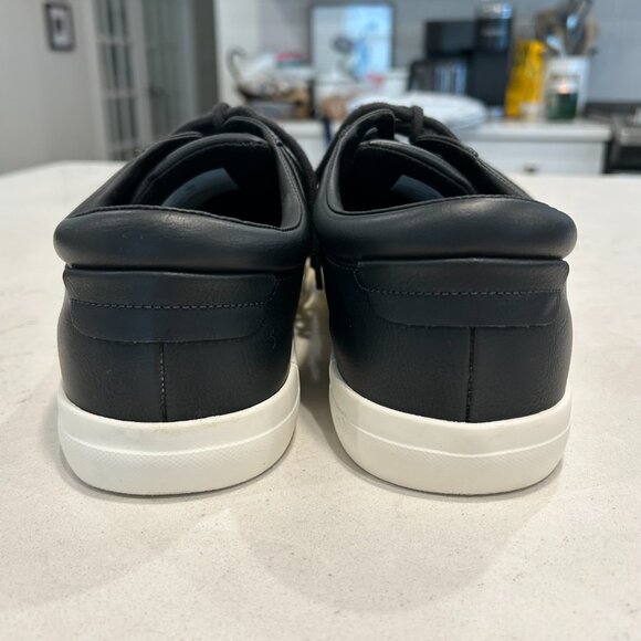 Good Fellow Men's Low Top Rome Sneakers size 10.5 M Black - Picture 9 of 9